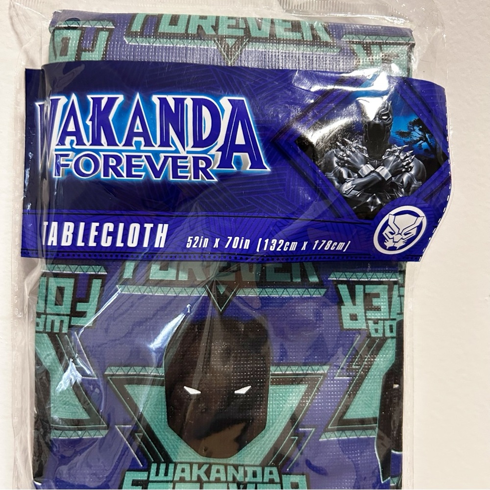 New Wakanda Forever Tablecloth Black Panther Marvel Movie New in Package Party